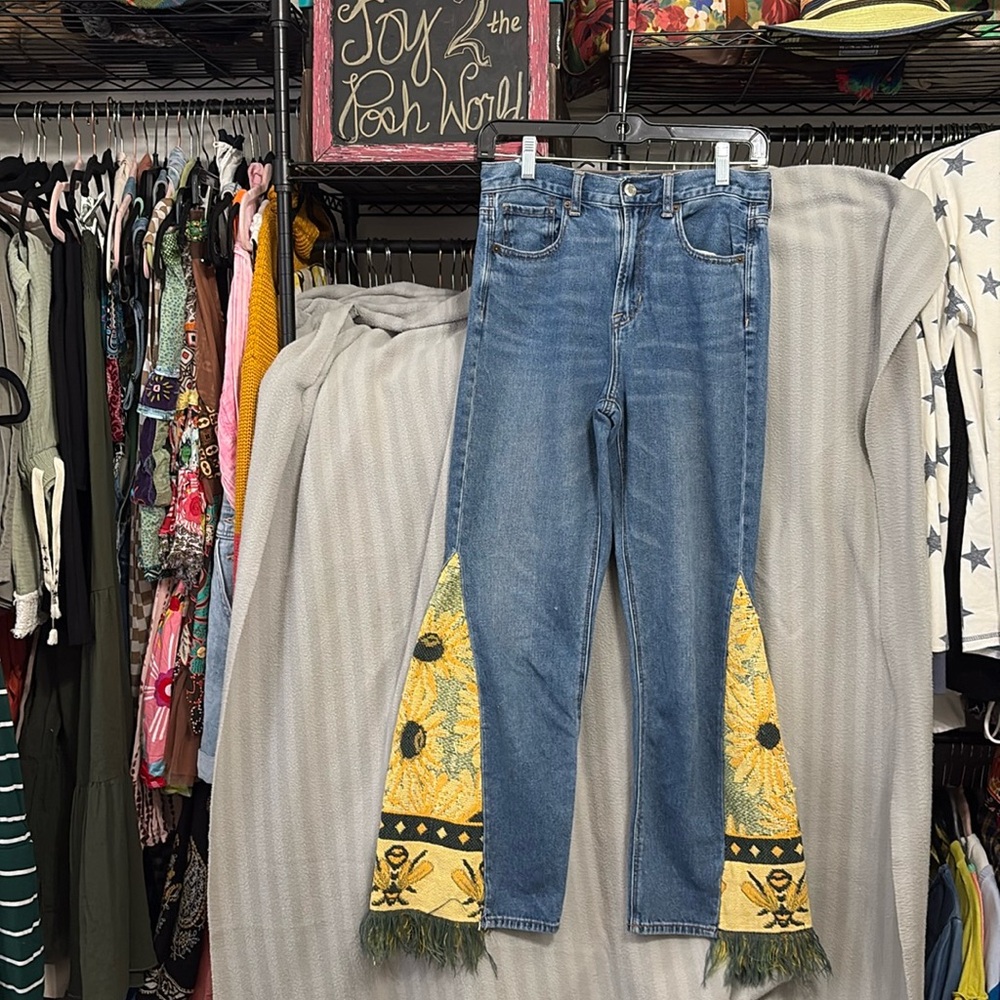 American Eagle Outfitters High Rise Blue Jeans custom sunflower flare